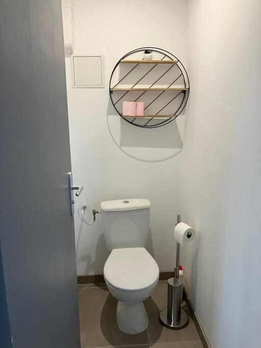 Appartement T4 Terrasse Et Vue 伊斯特尔 外观 照片
