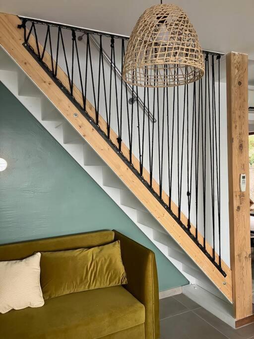 Appartement T4 Terrasse Et Vue 伊斯特尔 外观 照片