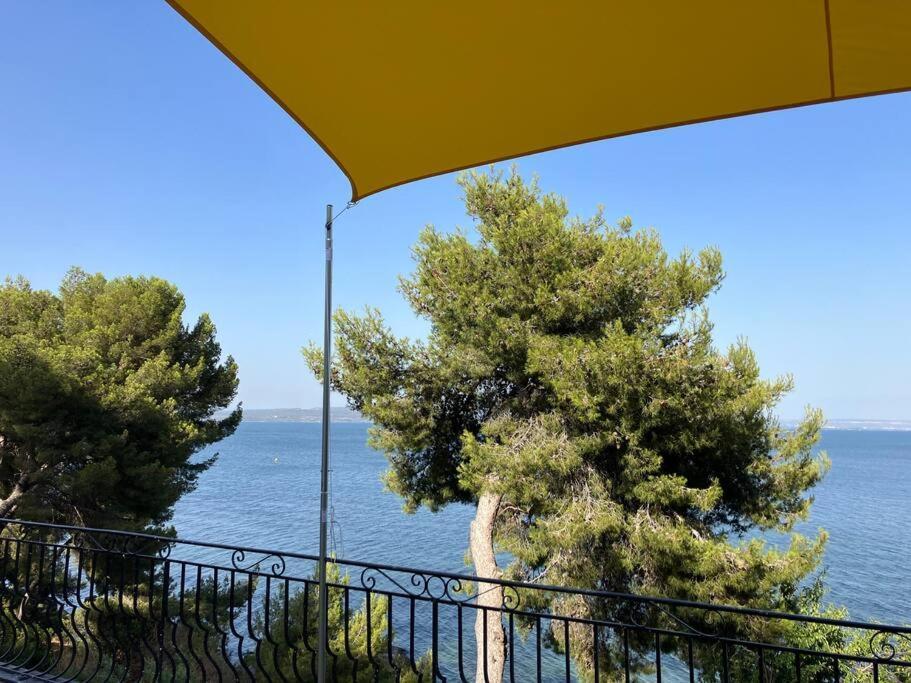Appartement T4 Terrasse Et Vue 伊斯特尔 外观 照片